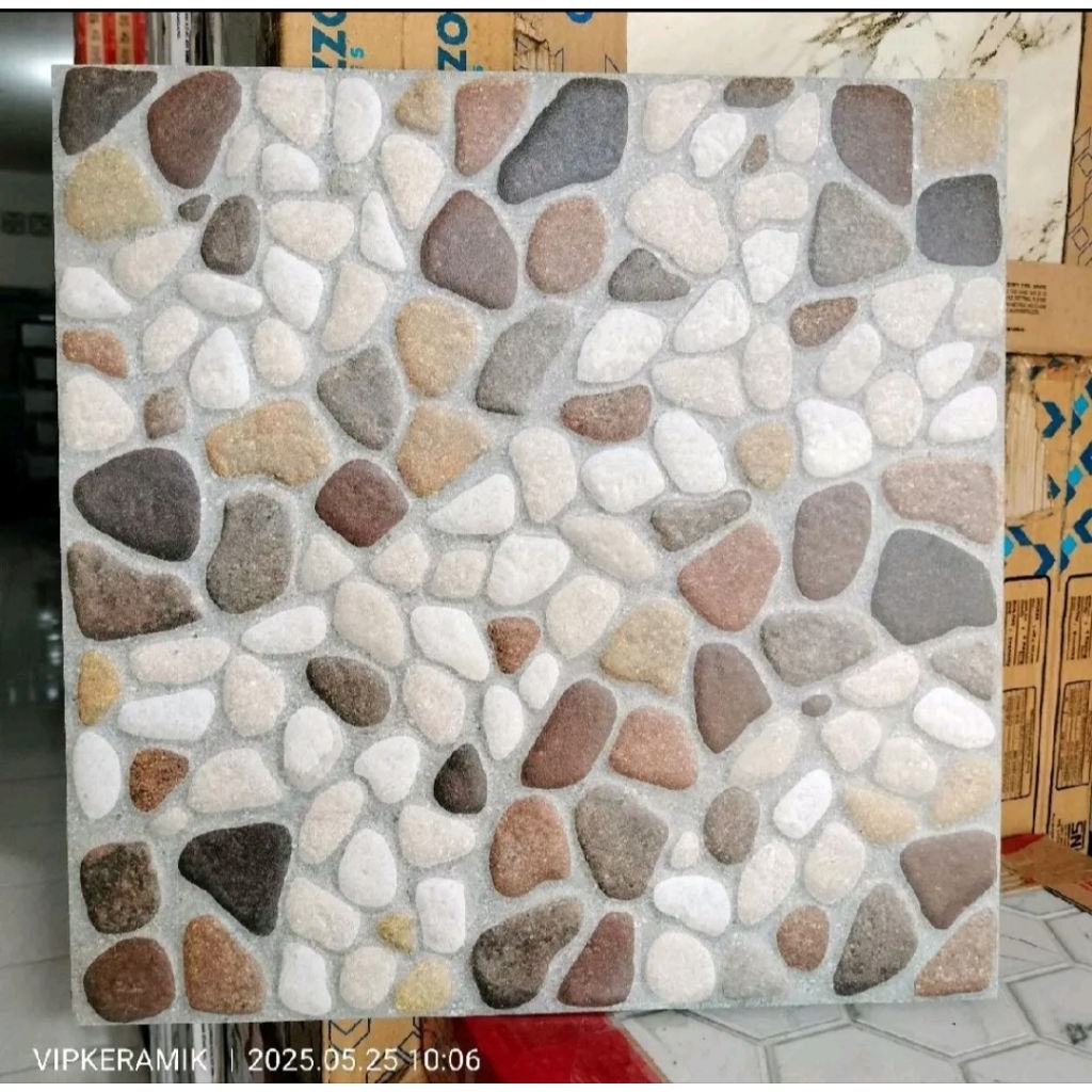 KERAMIK LANTAI CARPOT KASAR PLATINUM ALEXIS BROWN 40X40 KW1