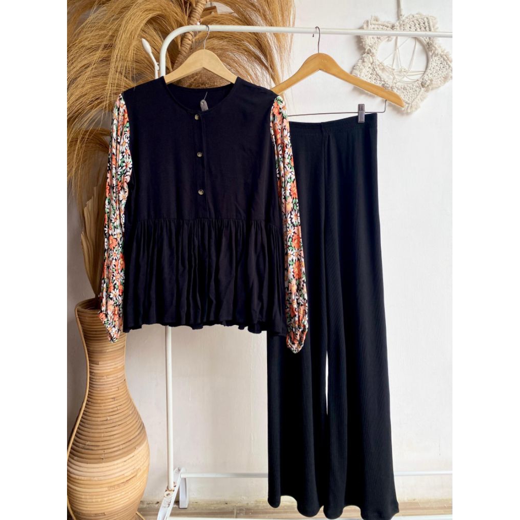 ONE SET BLUS RAYON TWILL