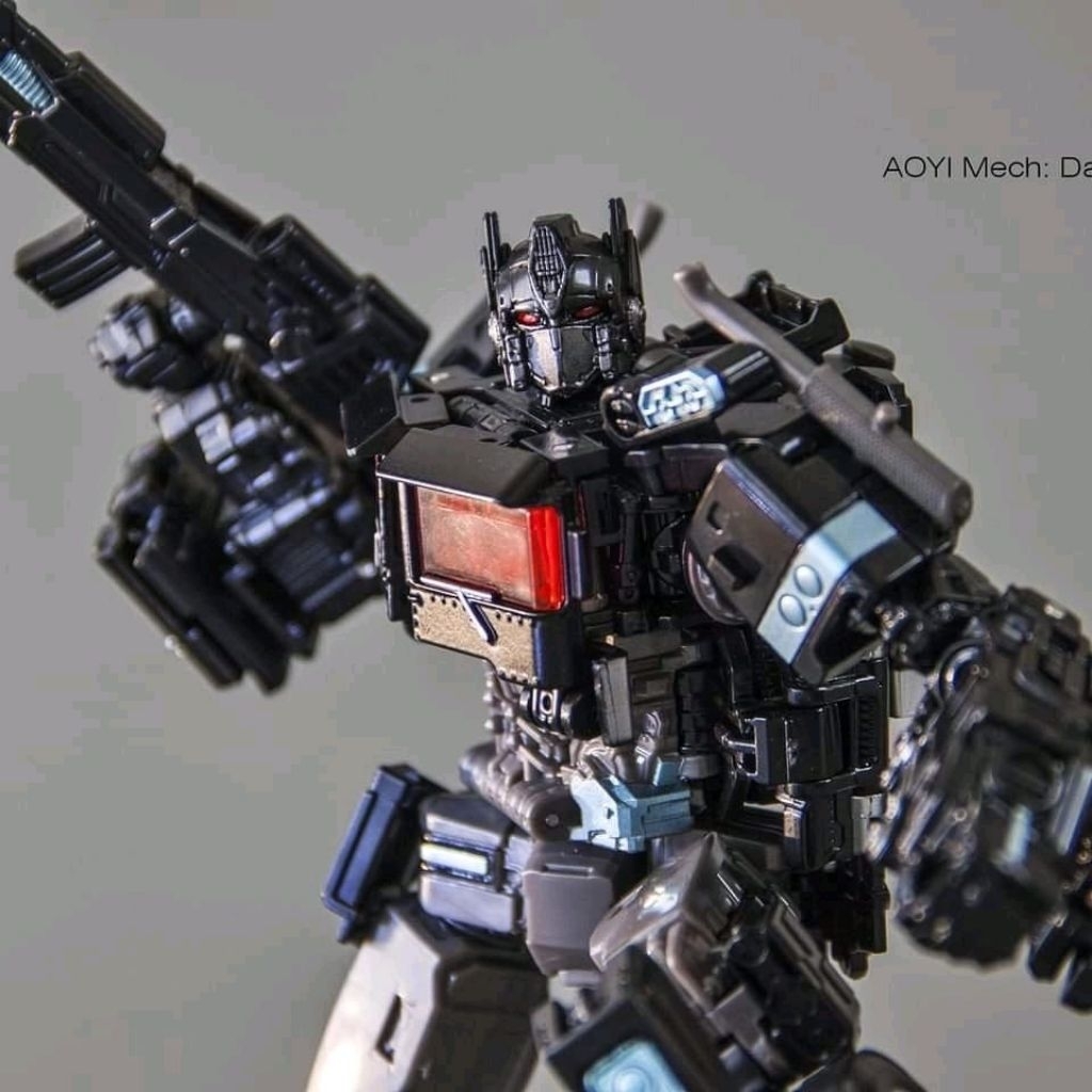 Aoyi Transformer Ss 38 Optimus prime transformers deformation robot