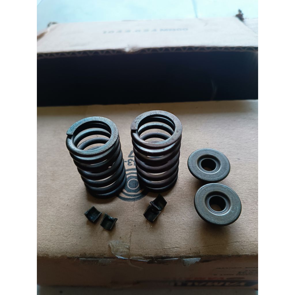 per klep set Jupiter Z original