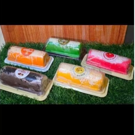 

Pancake aneka buah-buahan roll