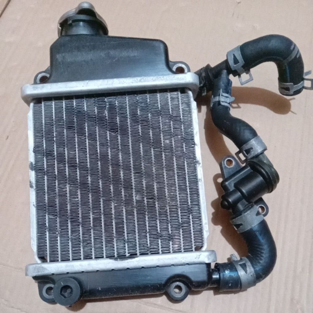 Radiator set termostat honda vario old vario kebo vario 110