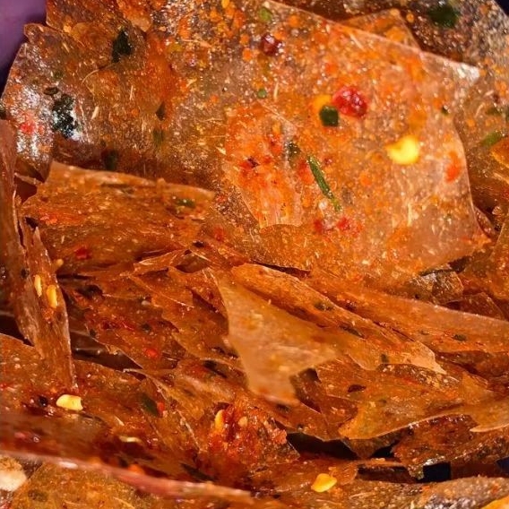 

KRIPIK KACA 500 GRAM PEDAS DAUN JERUK DAN ASIN DAUN JERUK