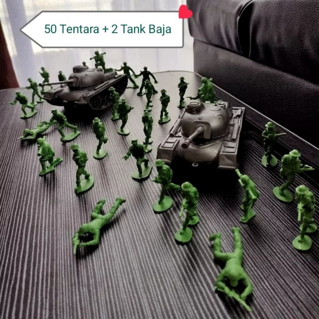 mainan 50 figure tentara plastik + 2 Tank baja M-48 figure army men