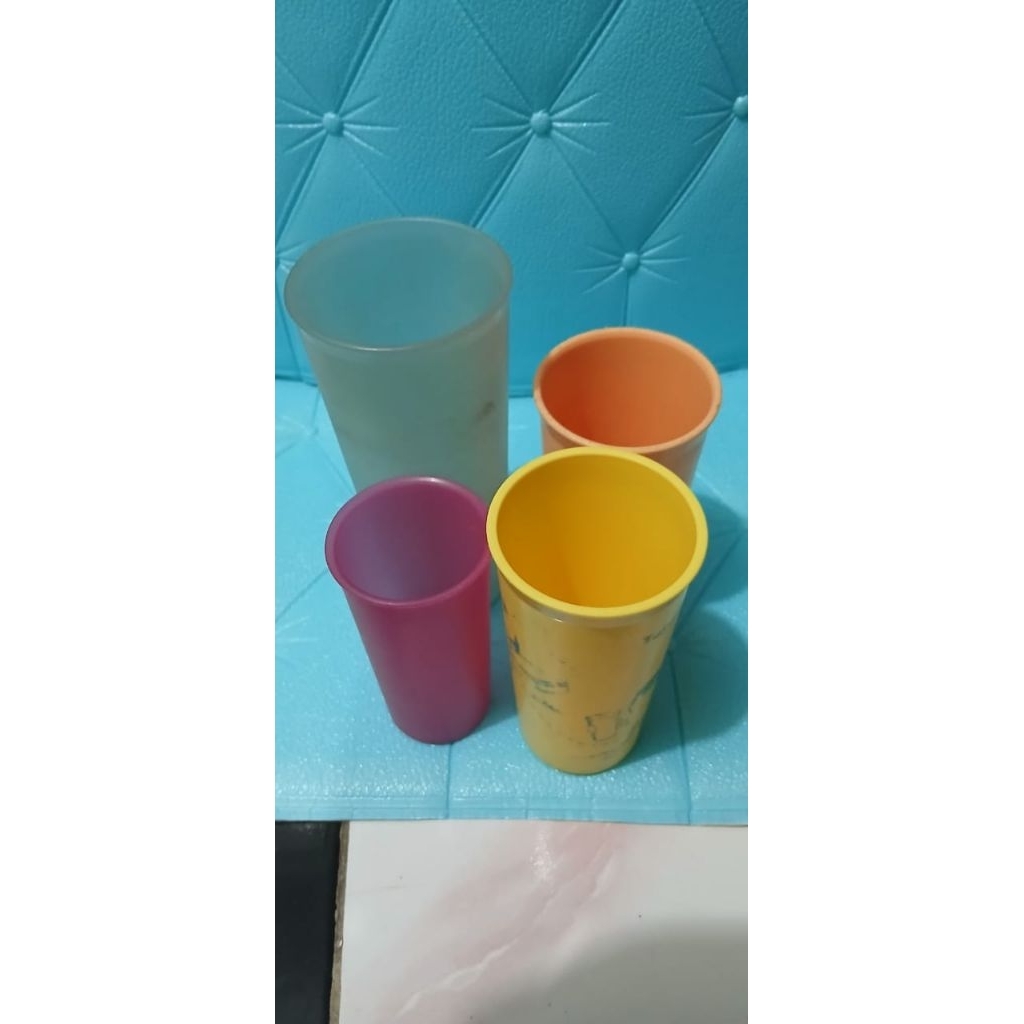 Tumbler tupperware second