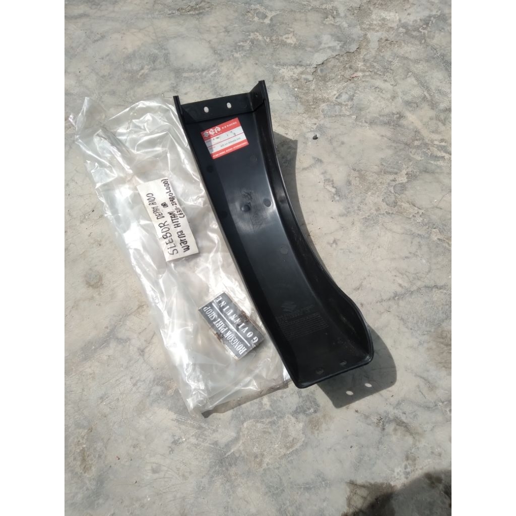 spakbor slebor belakang suzuki a100 a 100 ori asli nos sgp