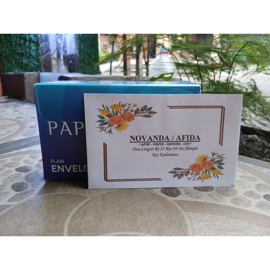 

Amplop Custom gambar premium