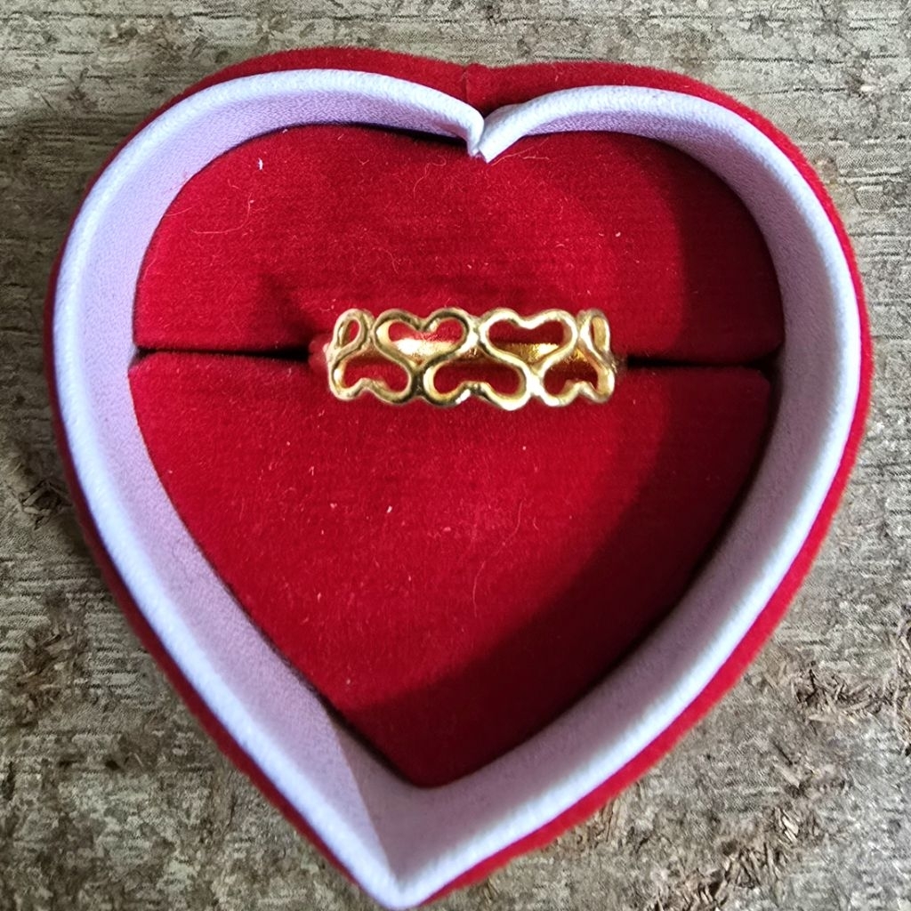 Cincin Love Lengkung Emas Muda