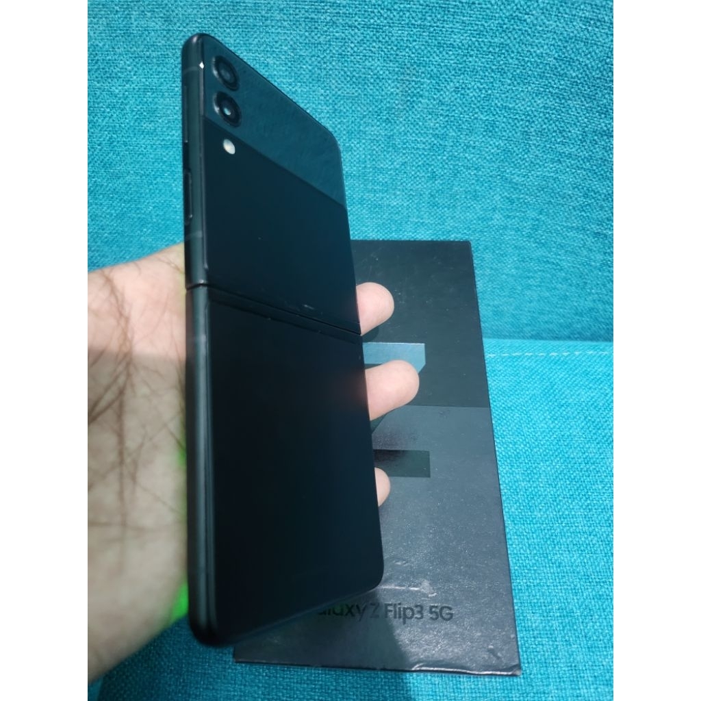 Samsung Galaxy Z Flip3 5G 8/128 Bekas | Layar Garis Hijau | Masih Normal | HP Lipat Murah