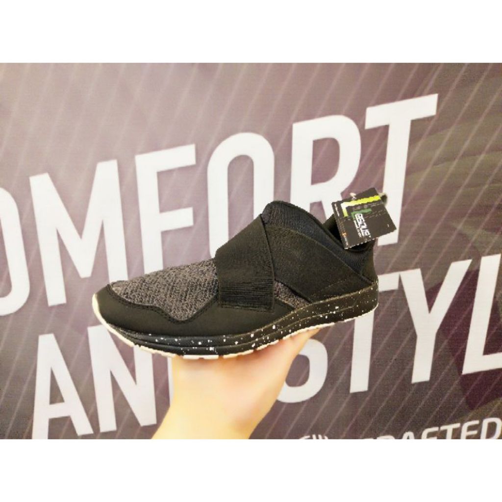 sepatu League Vault Slip on Hitam pria original promo sale murah