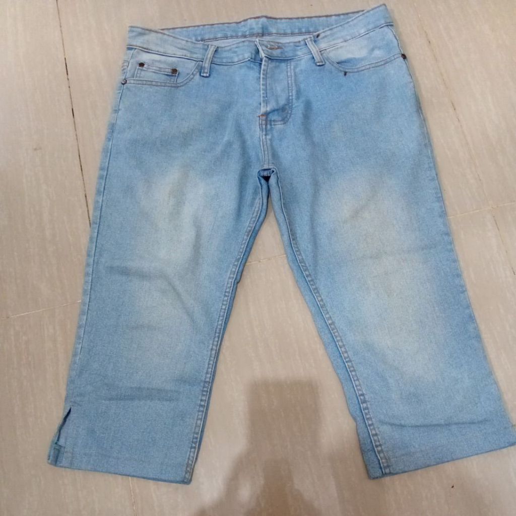 preloved jeans jsk wanita size 31