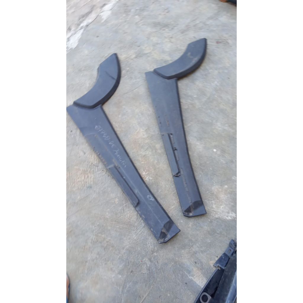 garnish spoiler list pintu Mitsubishi xpander cross