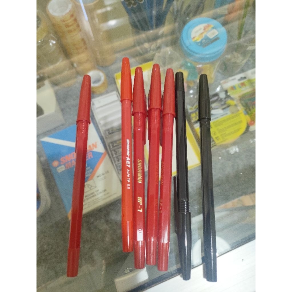 

jual rugi [1pcs] Bolpoin / Pena snowman standard merah dan hitam