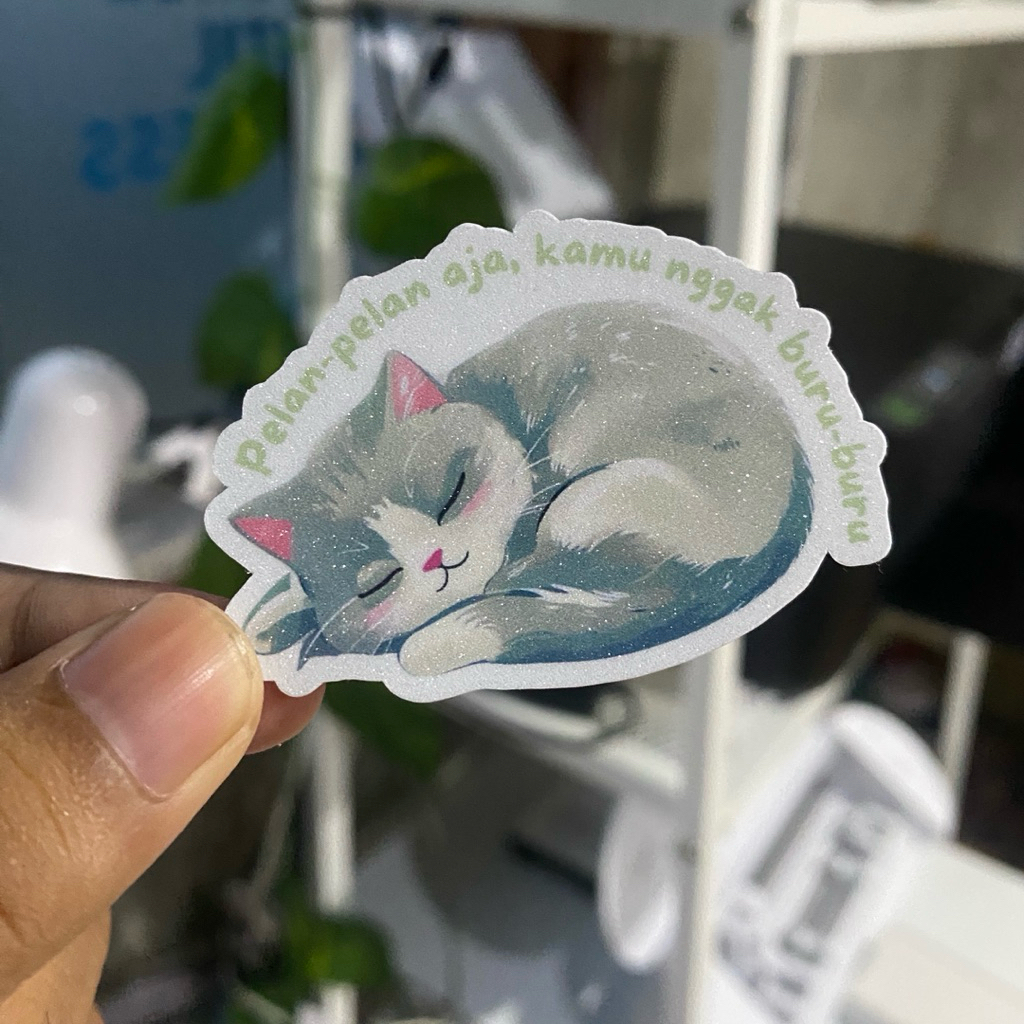 

Stiker Lucu Kawaii 1 Set Isi 4 – Kata-Kata Motivasi Anti Air Vinyl Glitter untuk Jurnal Hadiah dan Dekorasi