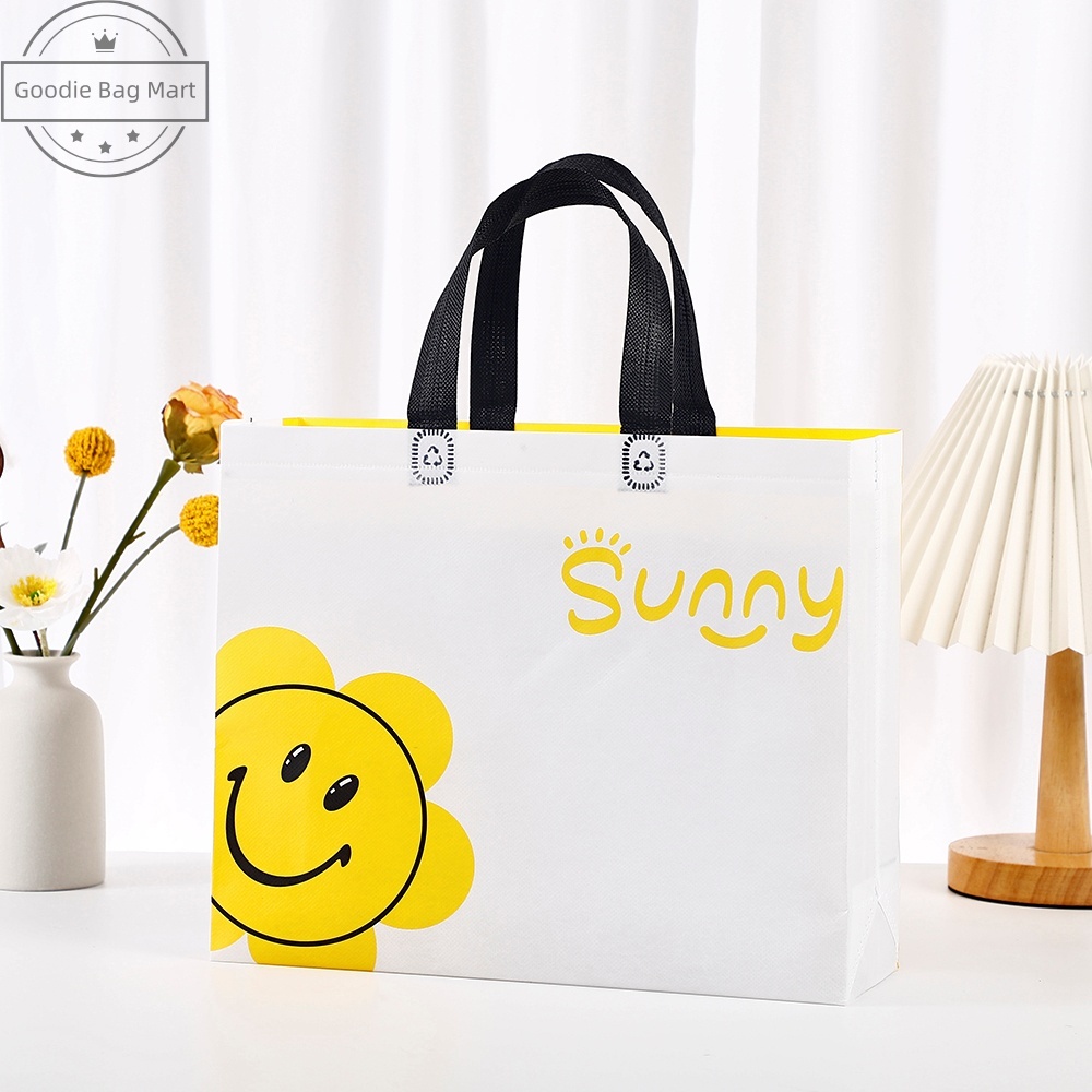 

Membentuk-A48/Goodie bag-Tas Belanja tas Jinjing tas spunbond tas souvenir premium tebal dan kuat/Terlaris lipat jumbo/ waterproof/shopping bag Tas Belanja Murah Karakter Kartun