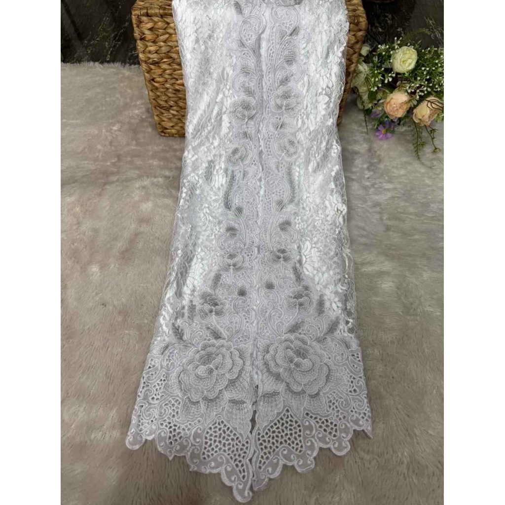 Kain brokat metalic kombinasi bordir ukuran 1 baju