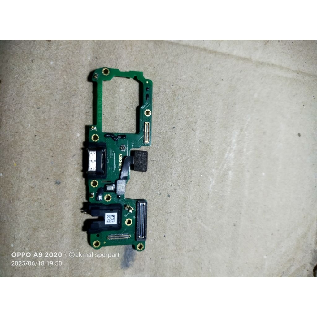 PAPAN CAS OPPO RENO 4F ORIGINAL COPOTAN