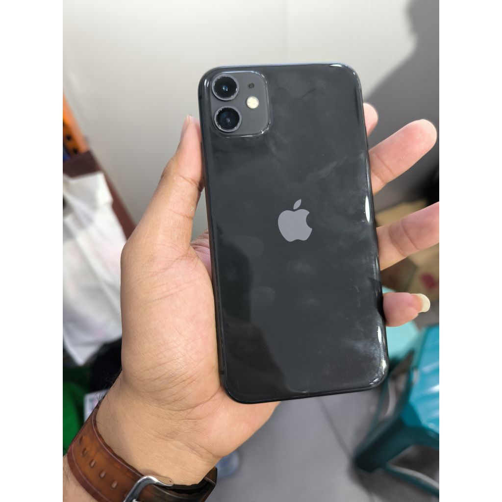 Iphone 11 64GB Ibox Second garansi resmi