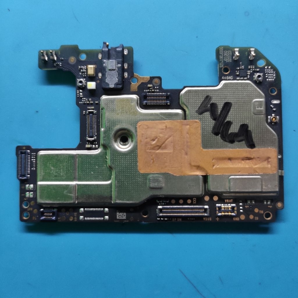 MESIN POCO M3 4/64 MATOT BAHAN KANIBAL KONDISI SESUAI FOTO TIDAK ADA GARANSI