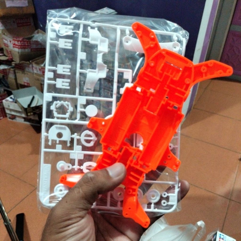 Tamiya Casis Chassis Ma Fluorescent Orange Oren + Gearbox Ma Putih