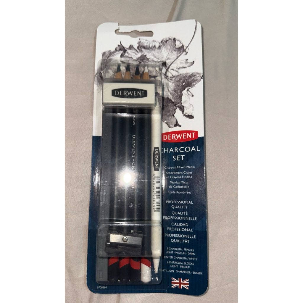 

DERWENT Charcoal Set