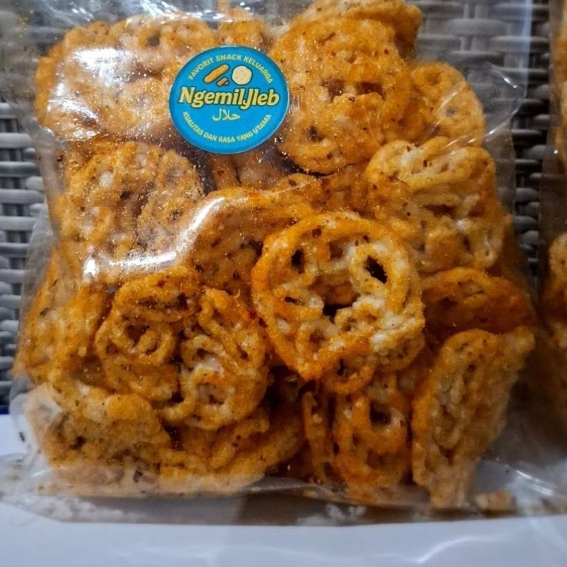 

1 kg seblak rafael kriuk pedas cikruh