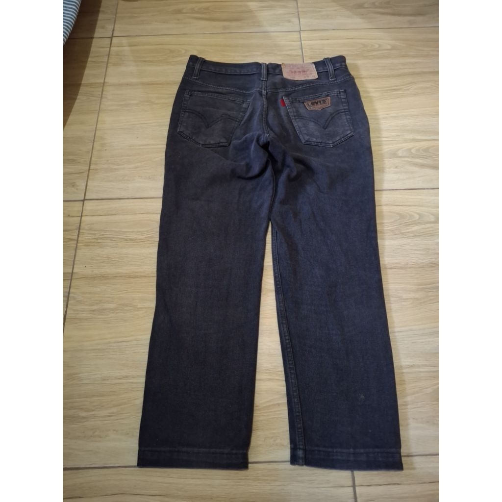 jeans hitam dan CDL navy