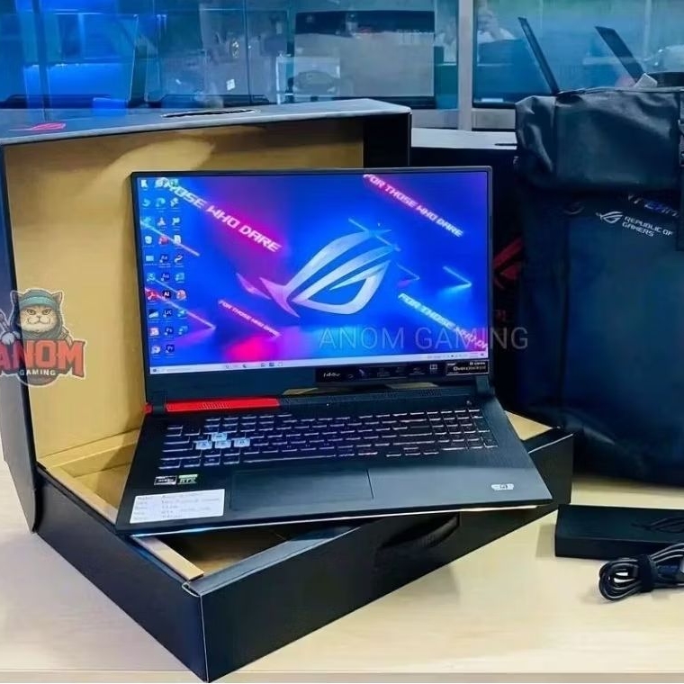 ASUS ROG STRIX G17 G713QC Ryzen 9-5900HX RTX 3050 Ram 16Gb SSD 1Tb Fulllset