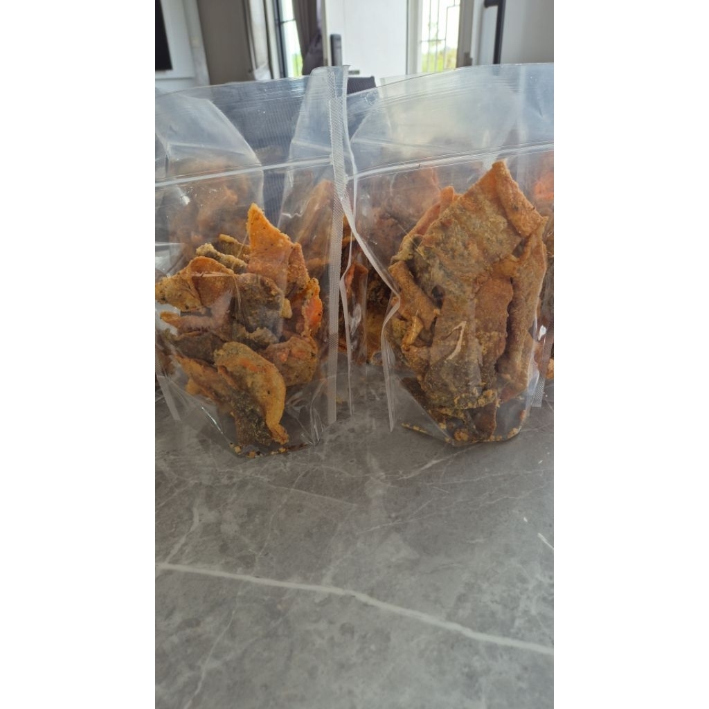 

Crispy Salmon Skin