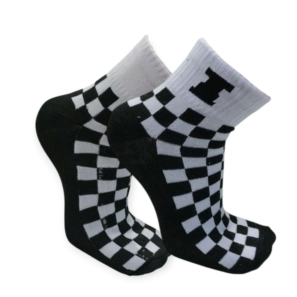 KAOS KAKI SPORT PENDEK MOTIF CATUR