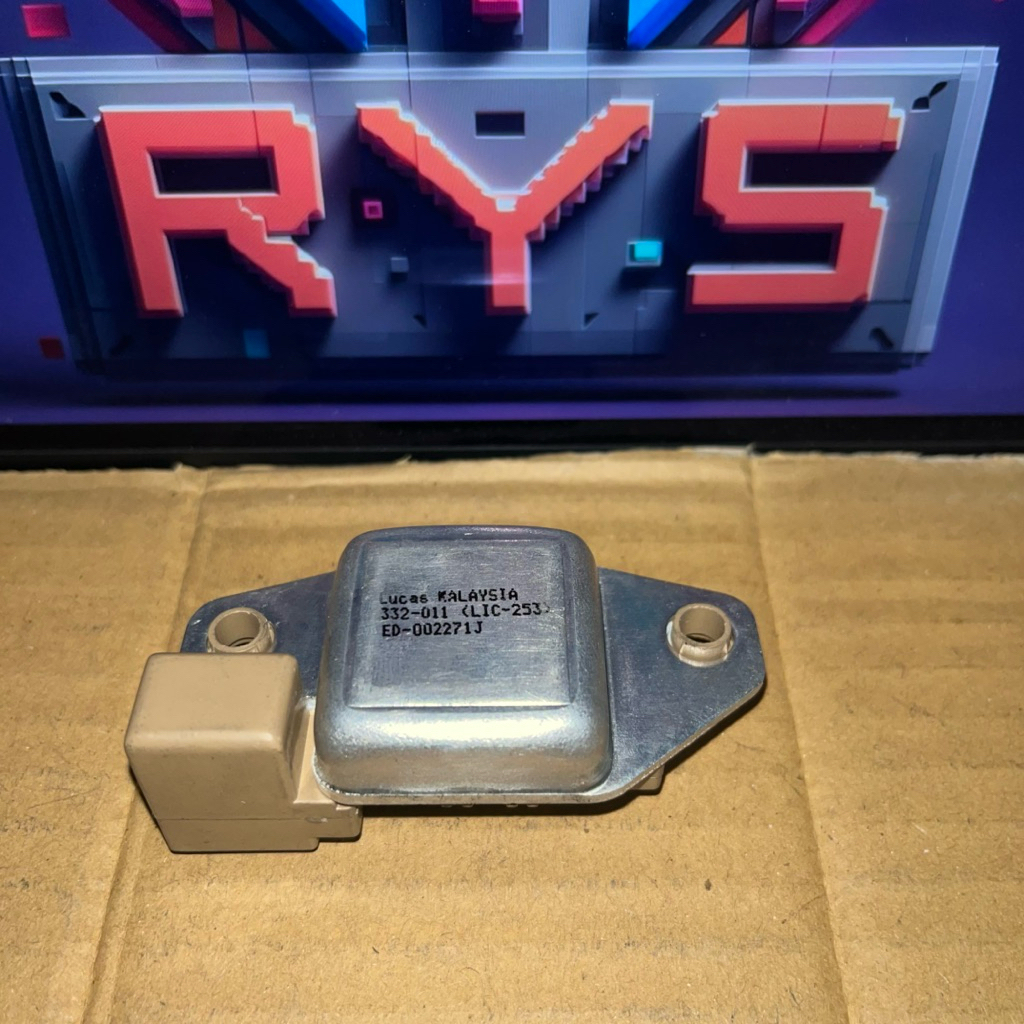 HINO JUMBO NISSAN CK-12 CK12 BTX 24V IVR-253 IVR 253 IVR-252 IVR 252 IC REGULATOR ALTERNATOR CAS DIN