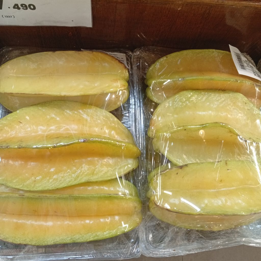 

Belimbing Madu 600gr Buah Belimbing