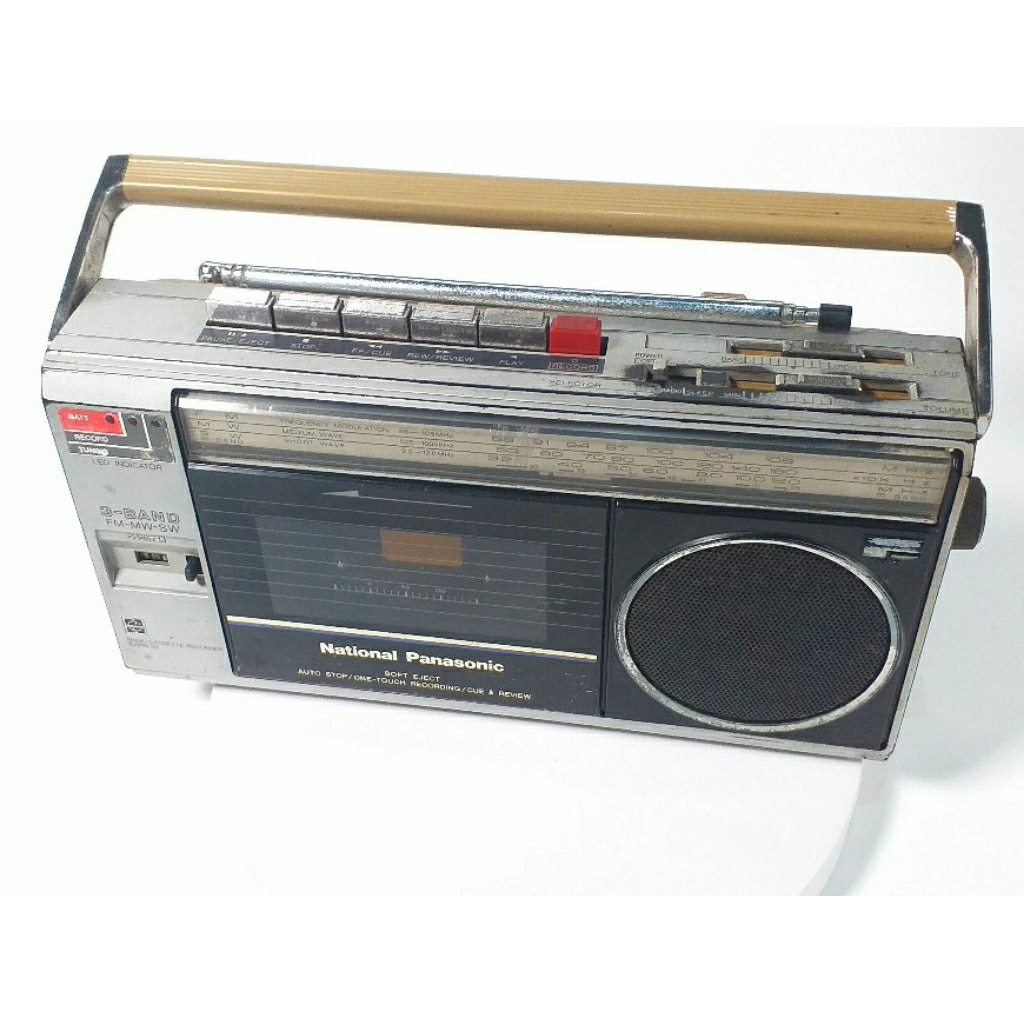 Radio Portable Pemutar Kaset Pita National Panasonic