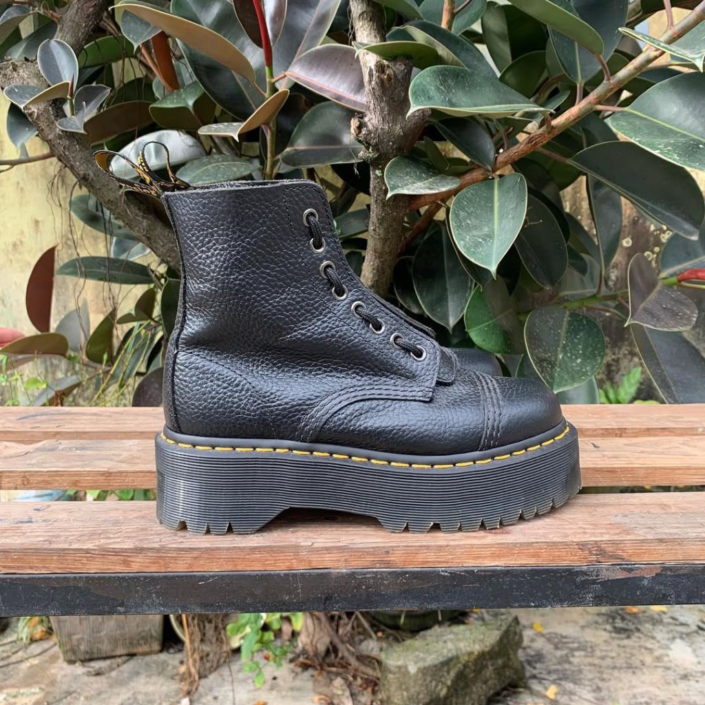 Sepatu Boots Wanita Dr Martens Sinclair