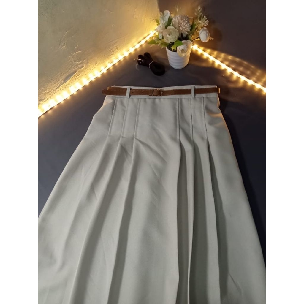 Rok flare Wanita Korean Style- Bahan semiwoll lokal_Model Panjang & Midi