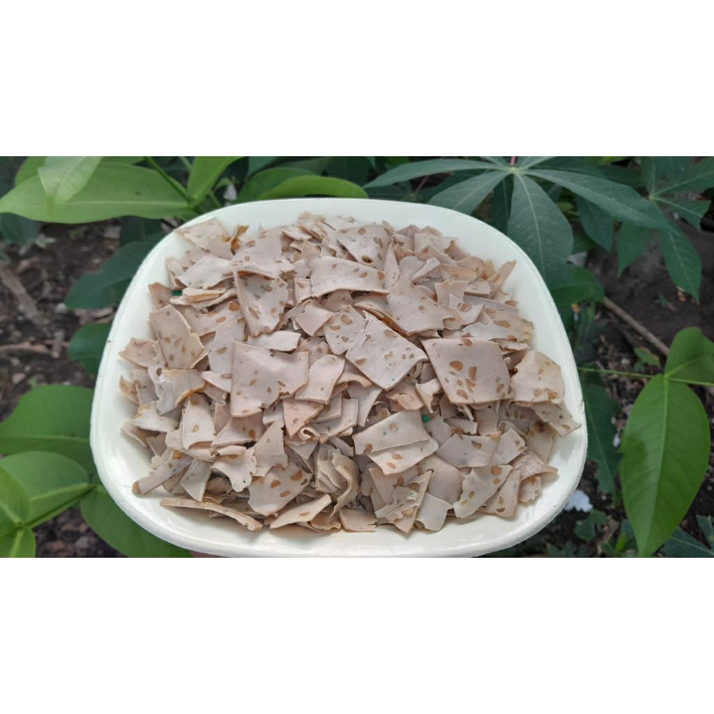 

kerupuk mentah remukan siap goreng varian pentol, gurih renyah |kemasan 1kg