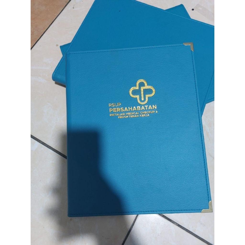 

Cover buku menu logo model embos diring/baut