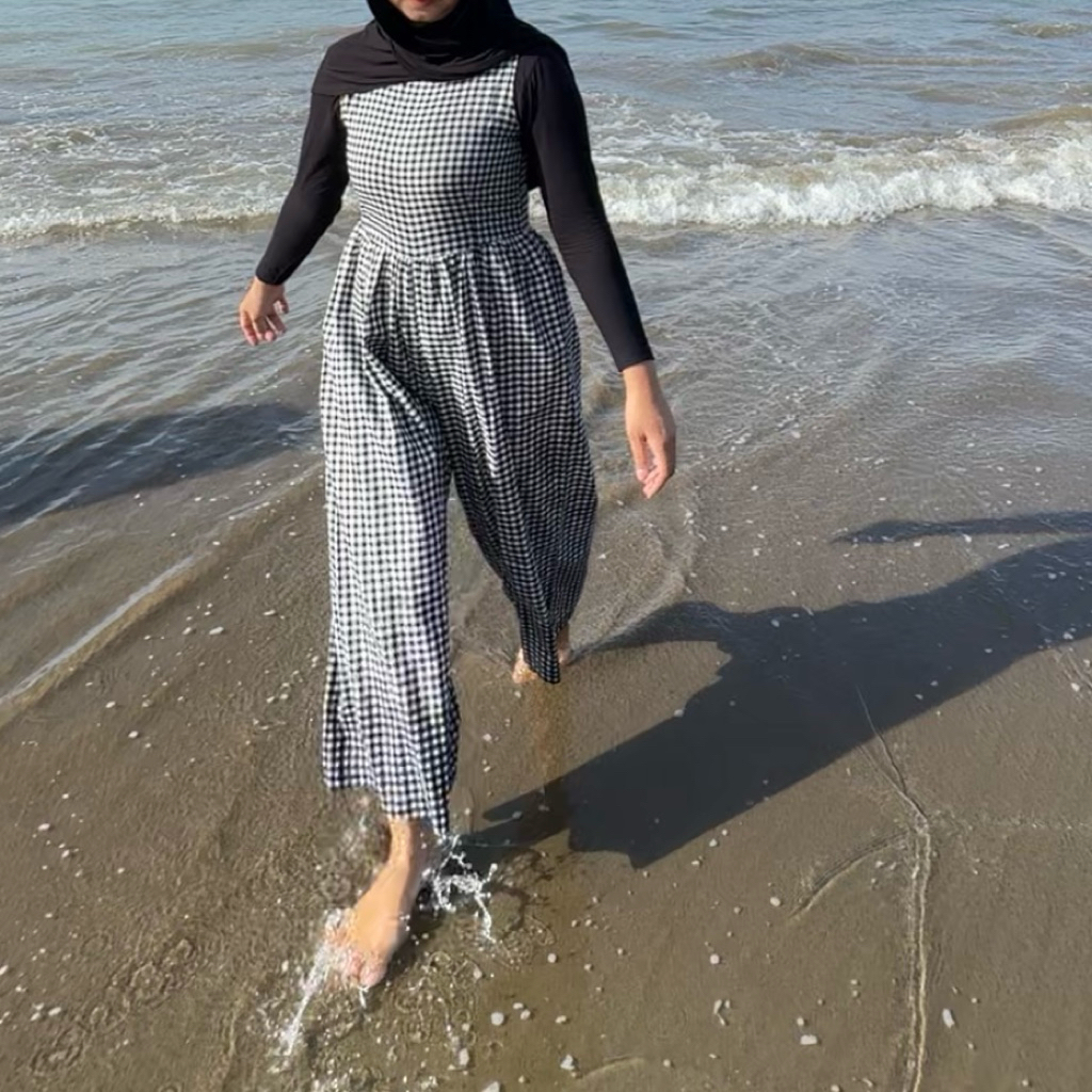 Fashion Today by Alice Norin Preloved / Jumpsuit 8wood Preloved