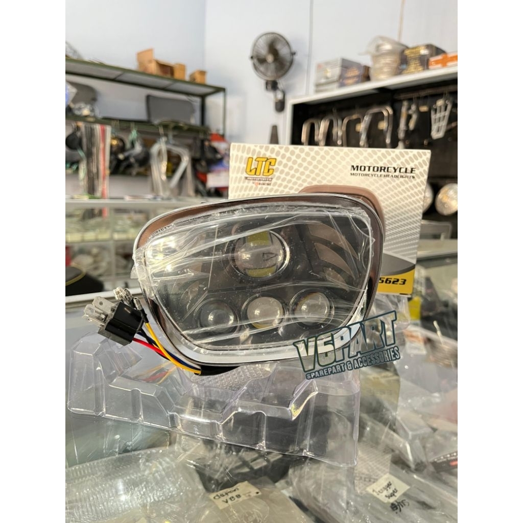 Lampu Daymaker Vespa super sprint