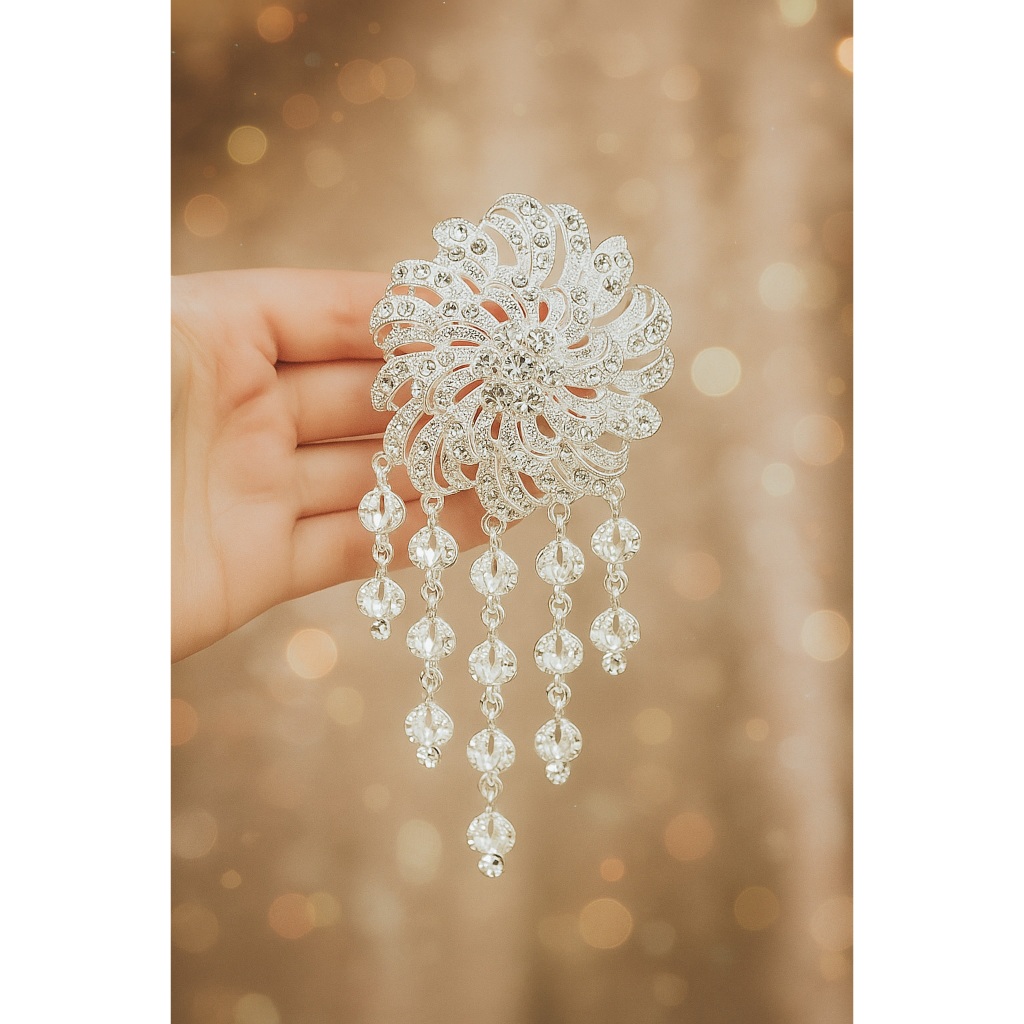 Bros Kebaya Modern Model Bunga Kristal Menjuntai – Aksesoris Hijab Mewah Silver Emas