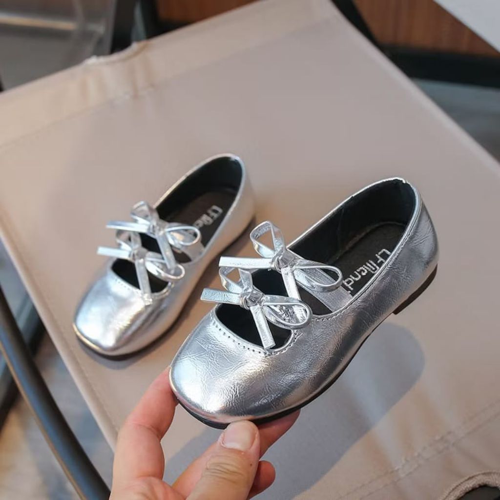 Sepatu pansus pita vintage anak perempuan