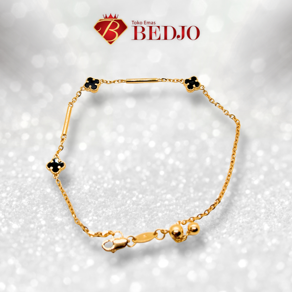 Gelang Emas Rantai Black Clover | Perhiasan Emas Gelang Rantai | Jewelry Gelang Rantai Clover Esteti
