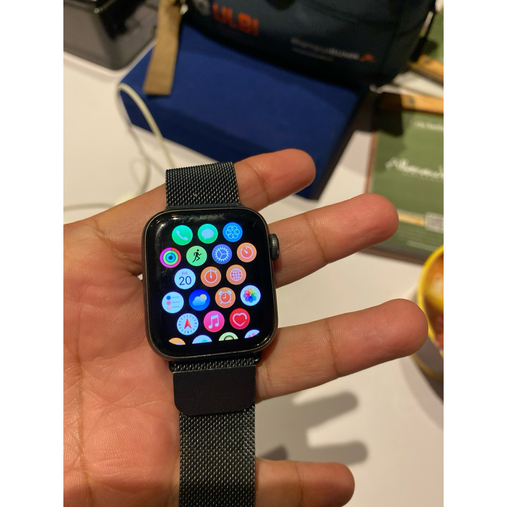 Apple Iwatch Second Murah contoh