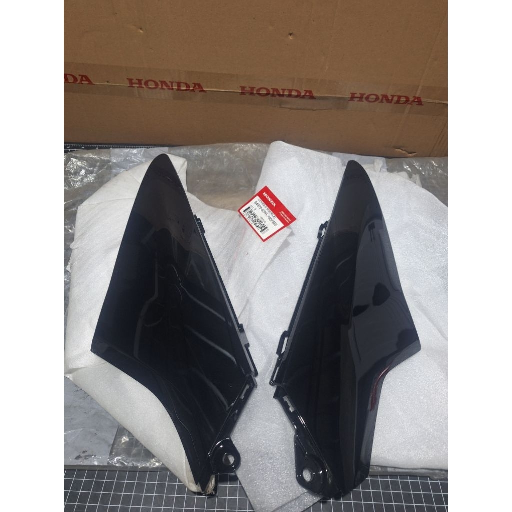 cover side body bodi samping belakang honda supra x125 X 125 old lama hitam original ahm honda