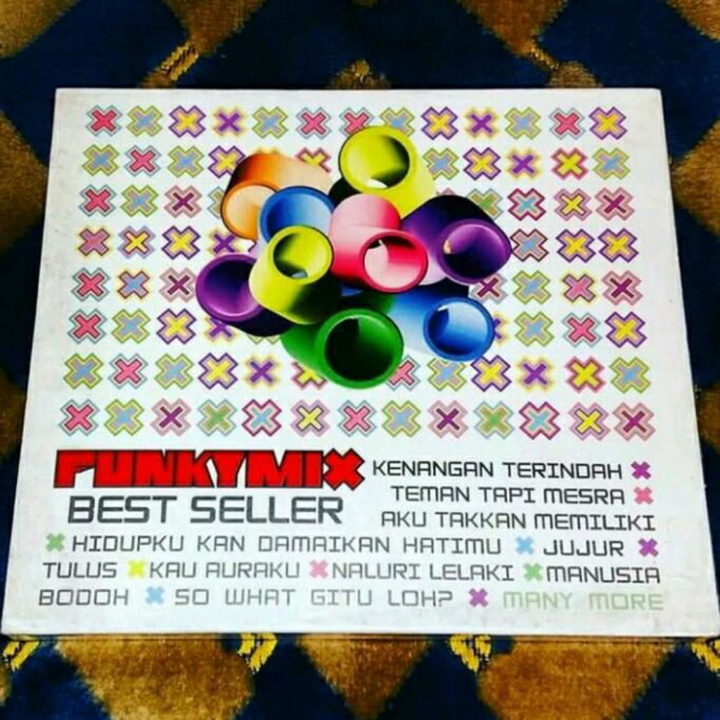 CD Funky Mix Best Seller ft. Lagu Samsons Ratu Radja Ada Band Caffeine