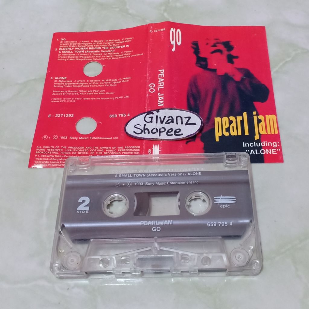 kaset pita PEARL JAM - GO