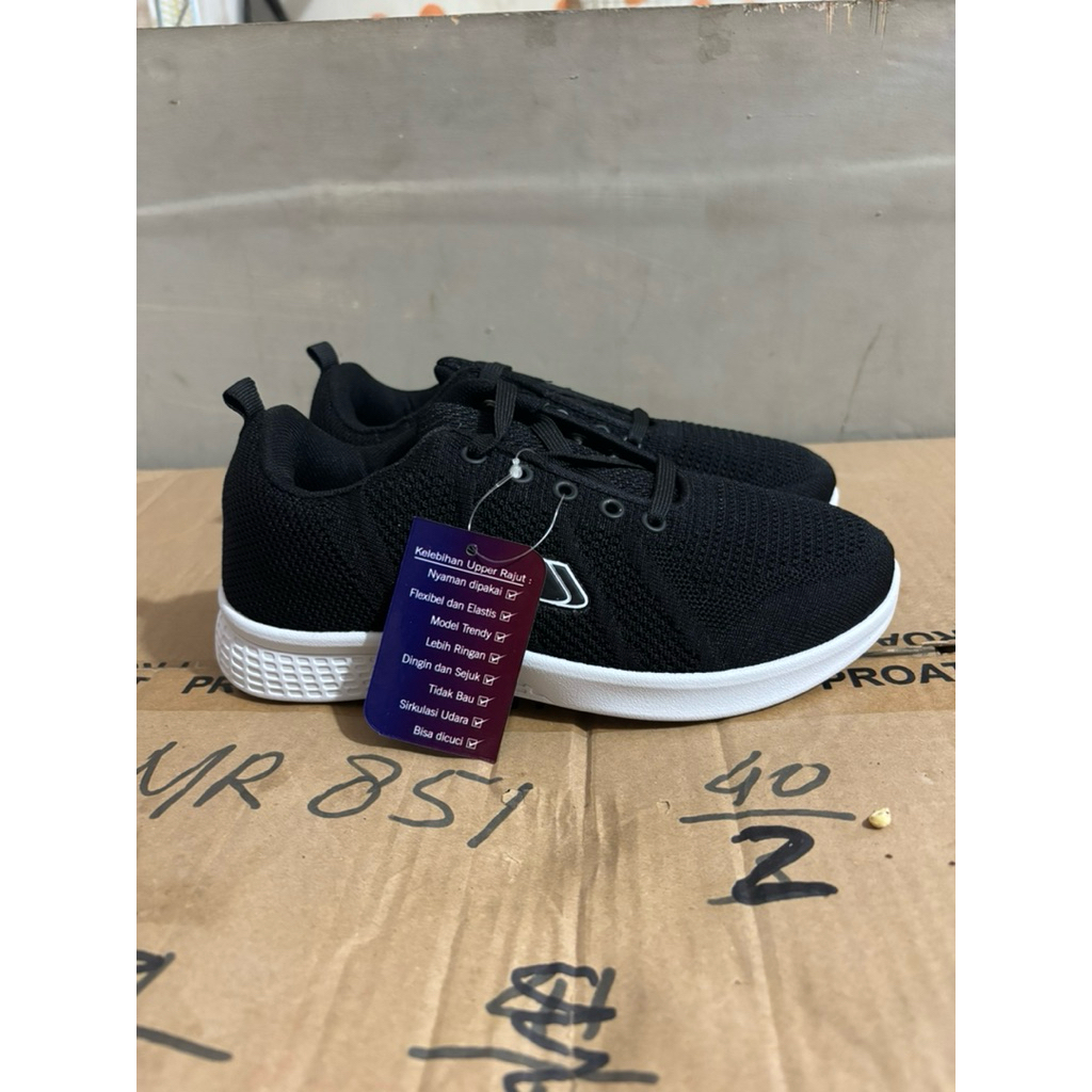 Sepatu Sekolah New Era Rosa 06 Model Tali