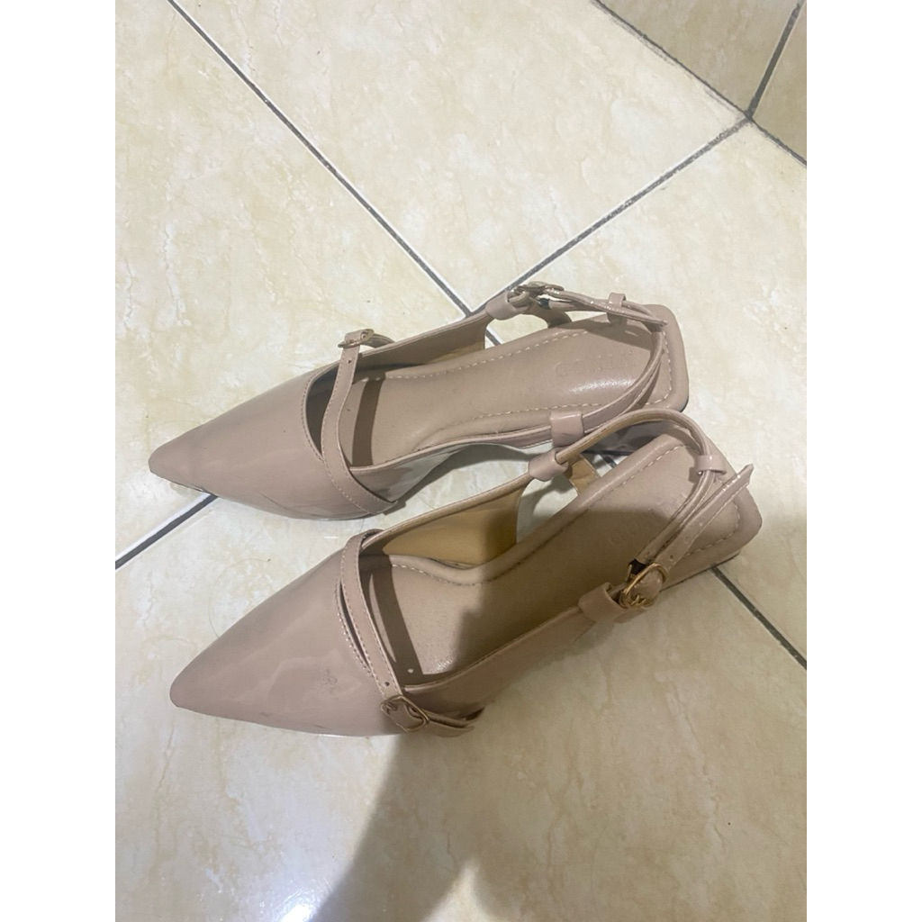 PRELOVED HEELS WINOD JUAL MURAH BARU SEKALI PAKAI