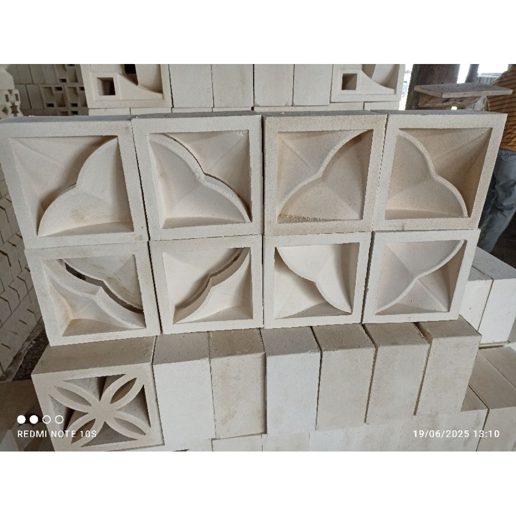 roster beton,roster minimalis roster pagar,roster dinding