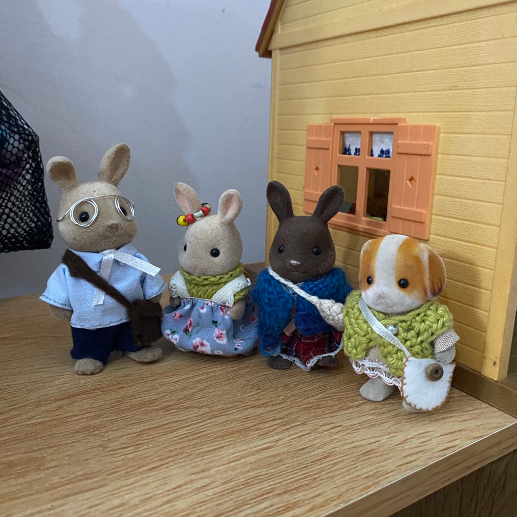 Sylvanian Ivory rabbit, Chiffon dog, Milk rabbit